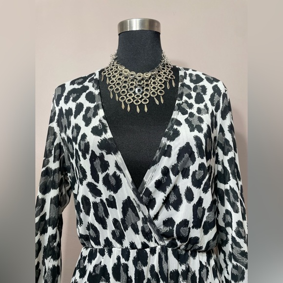 Leopard Print Cover Up - Picture 8 of 10